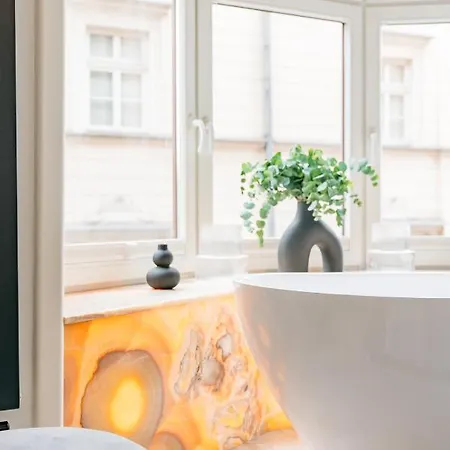 Crystal - Loftaffair Collection Apartment