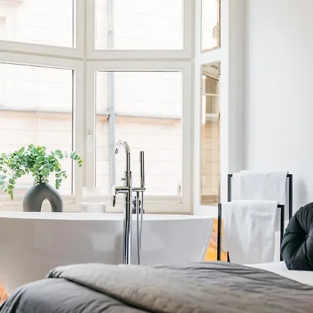 Crystal - Loftaffair Collection