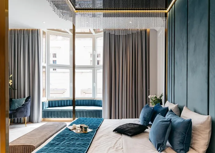 Crystal - Loftaffair Collection