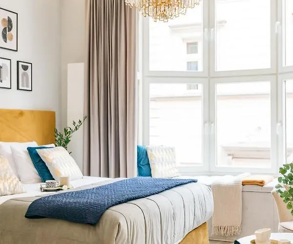 Crystal - Loftaffair Collection