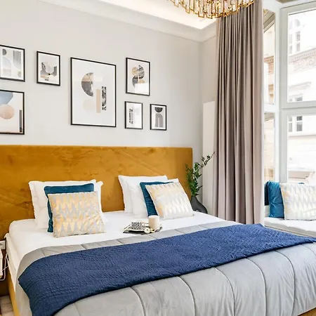 Crystal - Loftaffair Collection